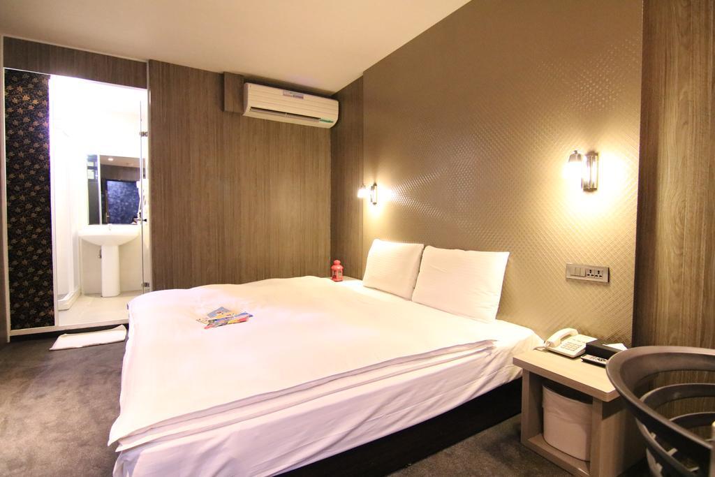 Ximen 101 - S Hotel 台北市 エクステリア 写真